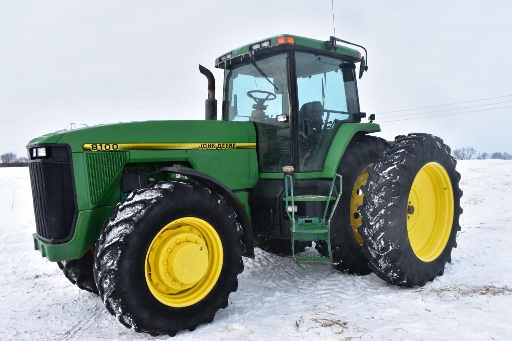 1996 John Deere 8100 MFWD tractor