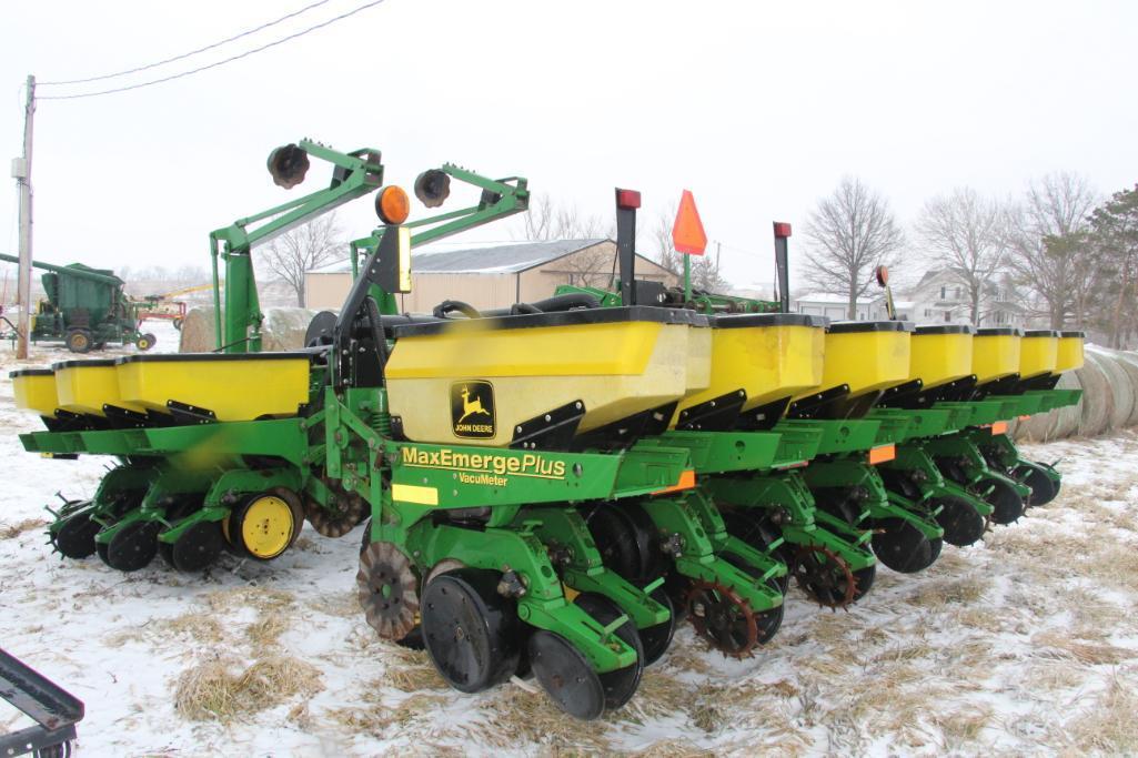 1999 John Deere 1780 12/23 planter