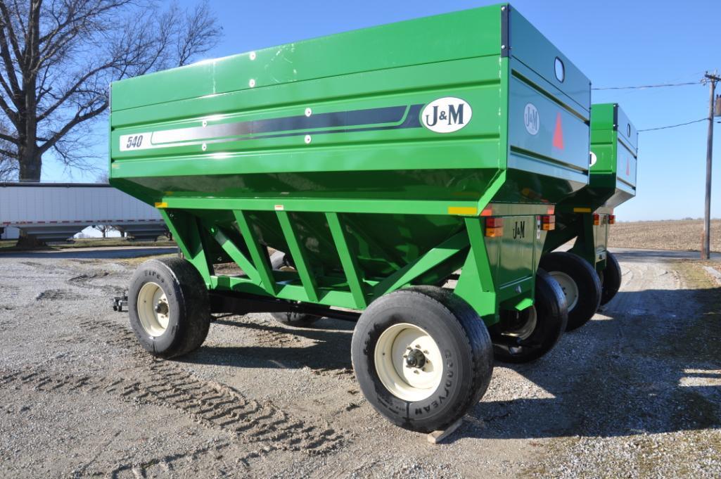 J&M 540 gravity wagon