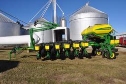 2013 John Deere 1770NT CCS 16 row 30" planter