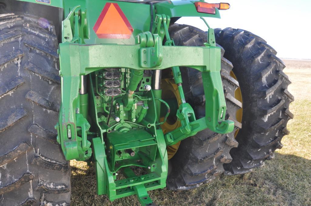 2009 John Deere 8230 MFWD tractor