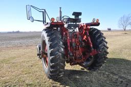 1975 International Harvester 1066 2wd tractor