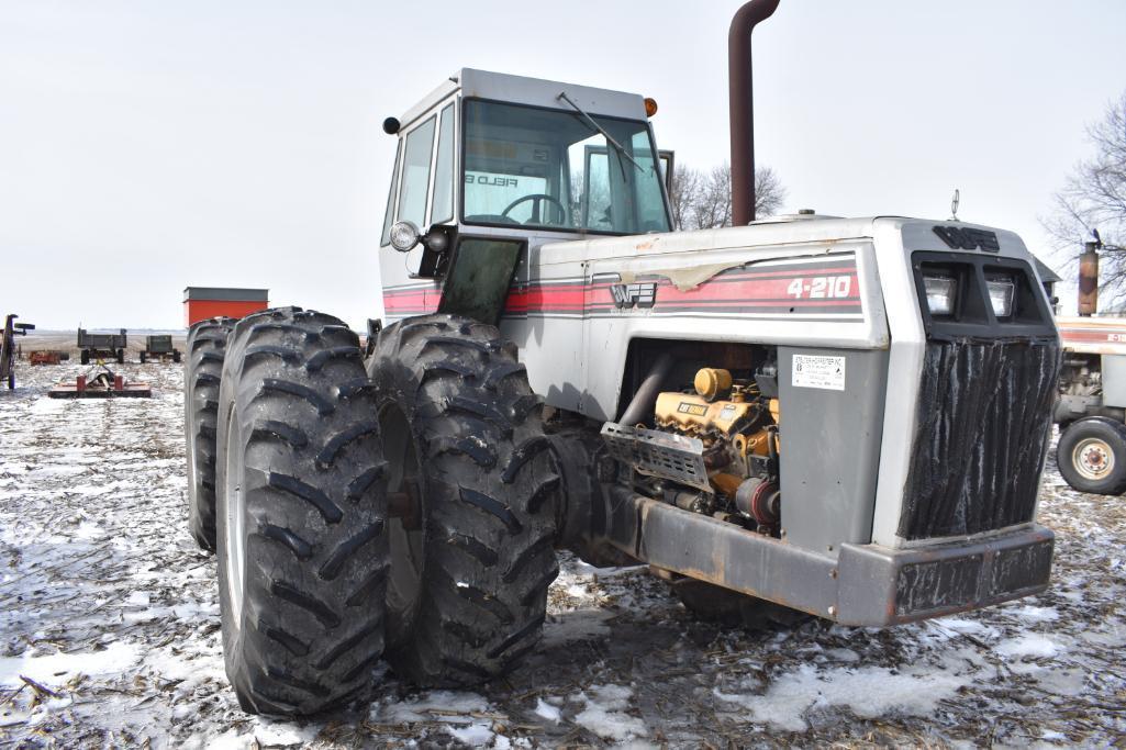 1983 White 4-210 4WD tractor