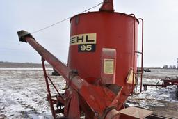 Gehl 95 grinder/mixer