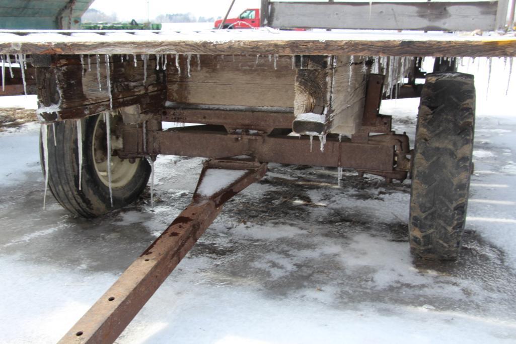 Hay Rack 8' X 15' hayrack on John Deere 953 gear