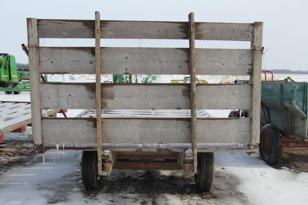 Hay Rack 8' X 15' hayrack on John Deere 953 gear