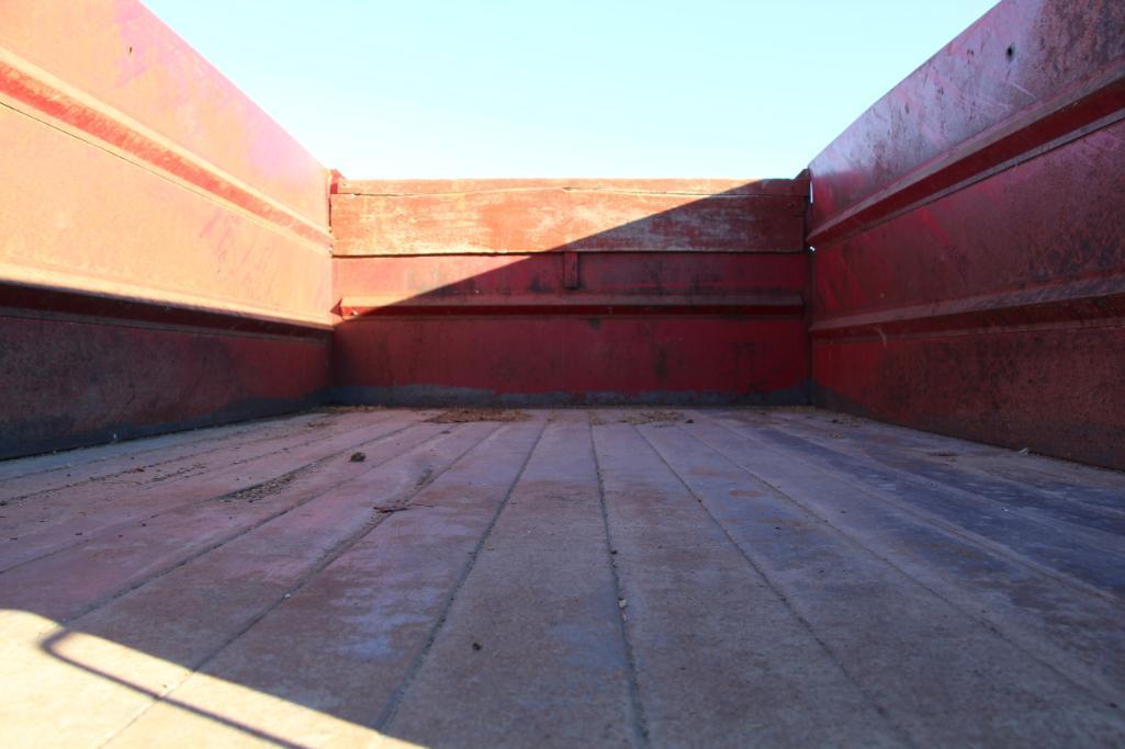 Stan-Hoist Wagon 6.5' x 12' steel barge box