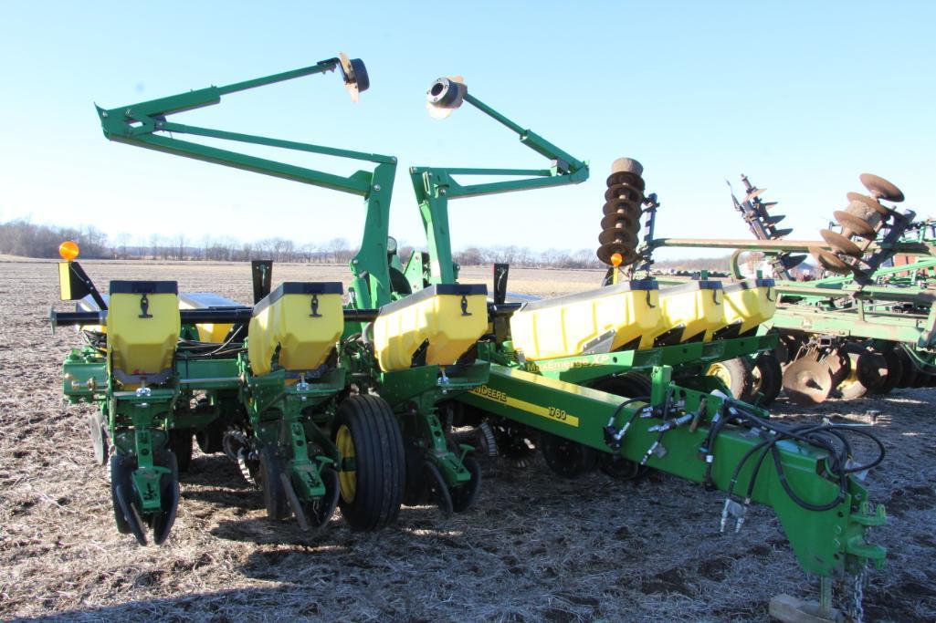 John Deere 1760 12R30" MaxEmerge XP no till planter