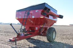 Unverferth 5000 grain cart