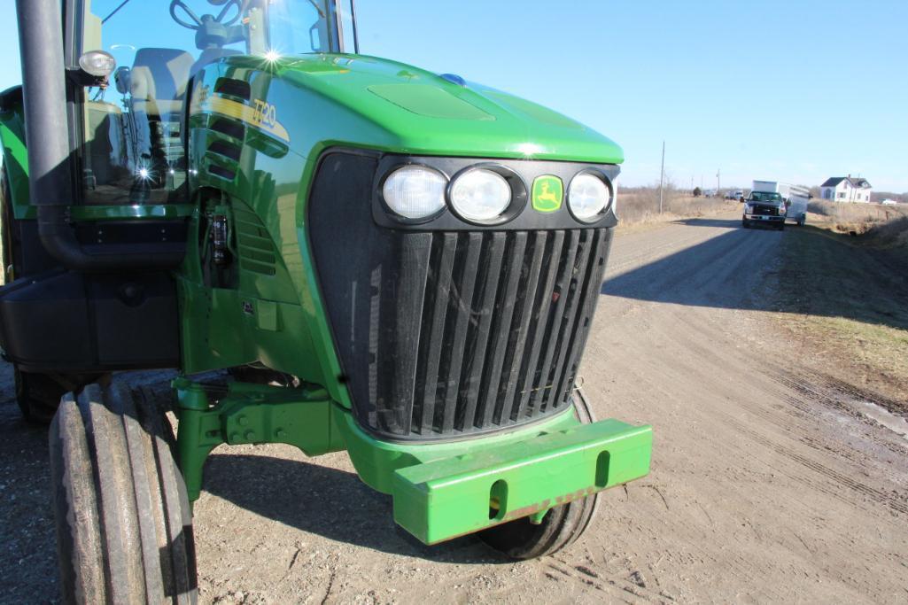 2005 John Deere 7720 2wd tractor