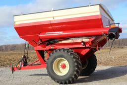 Killbros 1170 grain cart