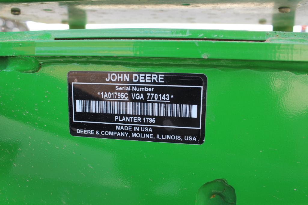 2017 John Deere 1795 CCS 16/32 planter