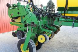 2012 John Deere 1770NT 16 row 30" planter