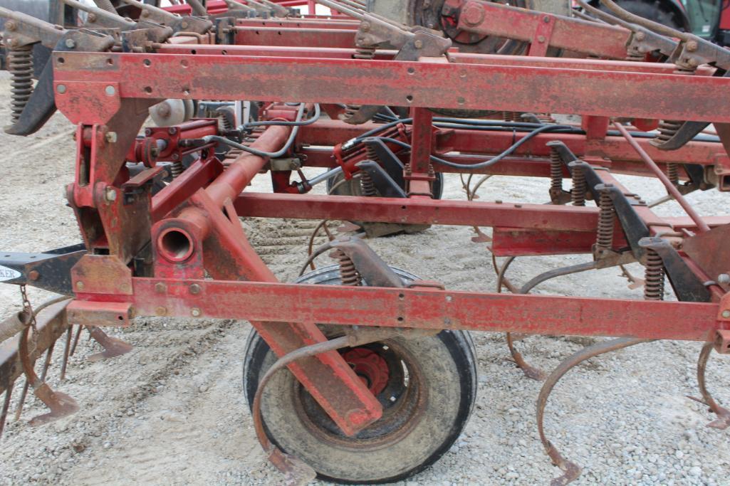 Hiniker 1120 20' field cultivator