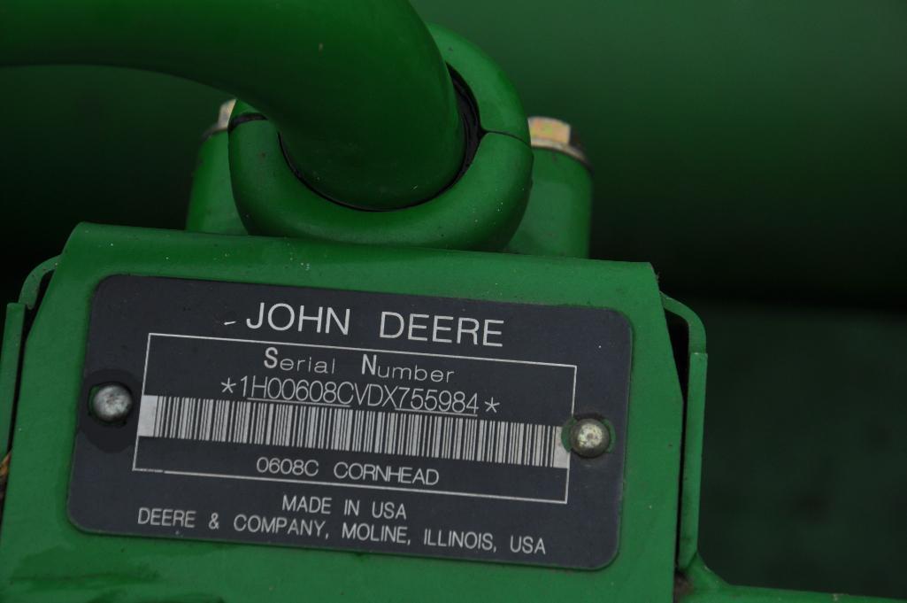 2013 John Deere 608C 8 row 30" corn head