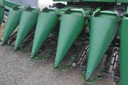 1997 John Deere 693 6 row 30" corn head