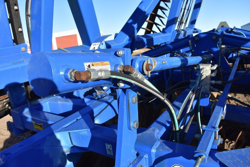 2011 Landoll 7431 29' VT Plus vertical tillage tool