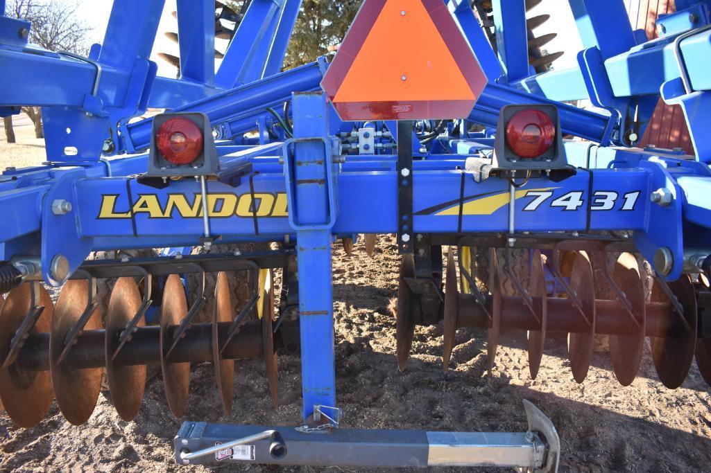 2011 Landoll 7431 29' VT Plus vertical tillage tool