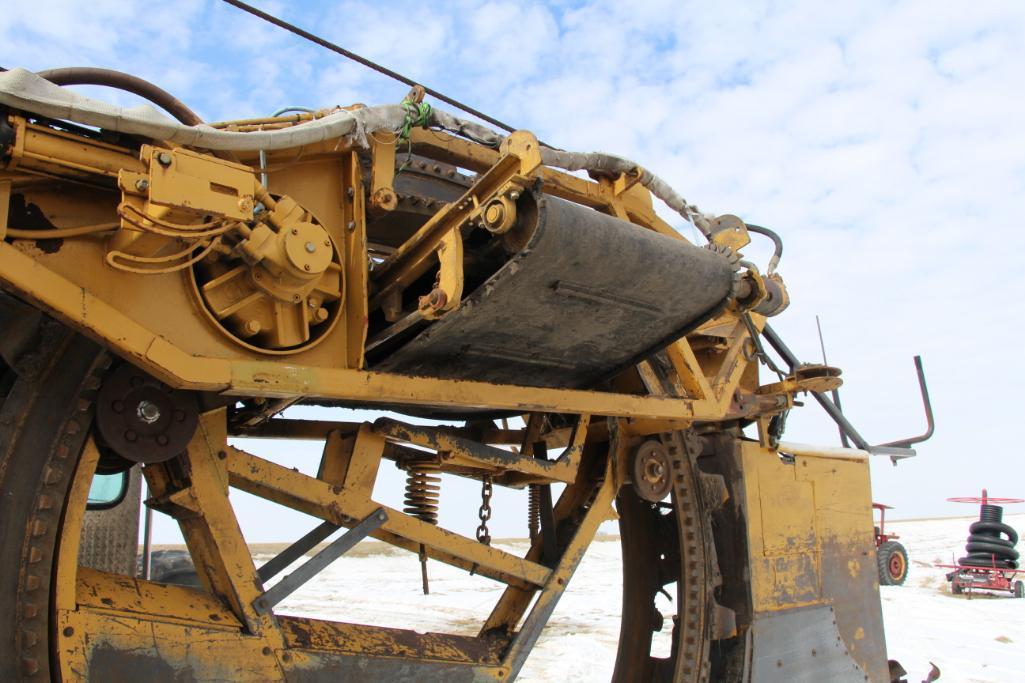 2000 Buckeye 7200 "Magnum" wheel trencher