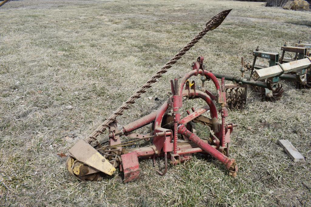 New holland 451 7' sickle bar mower