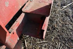 International Harvester 863 6 row 30" corn head