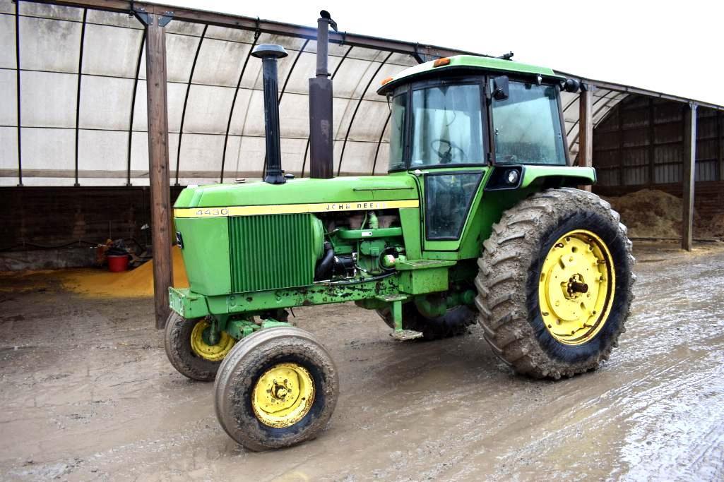 1975 John Deere 4430 2wd tractor