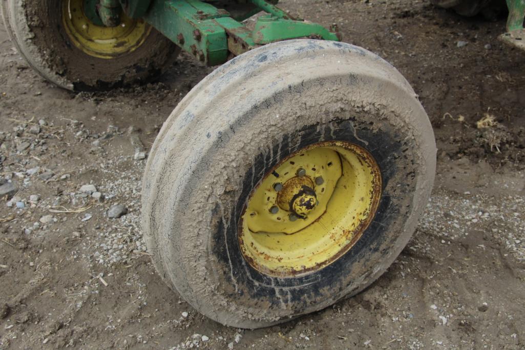 1975 John Deere 4430 2wd tractor