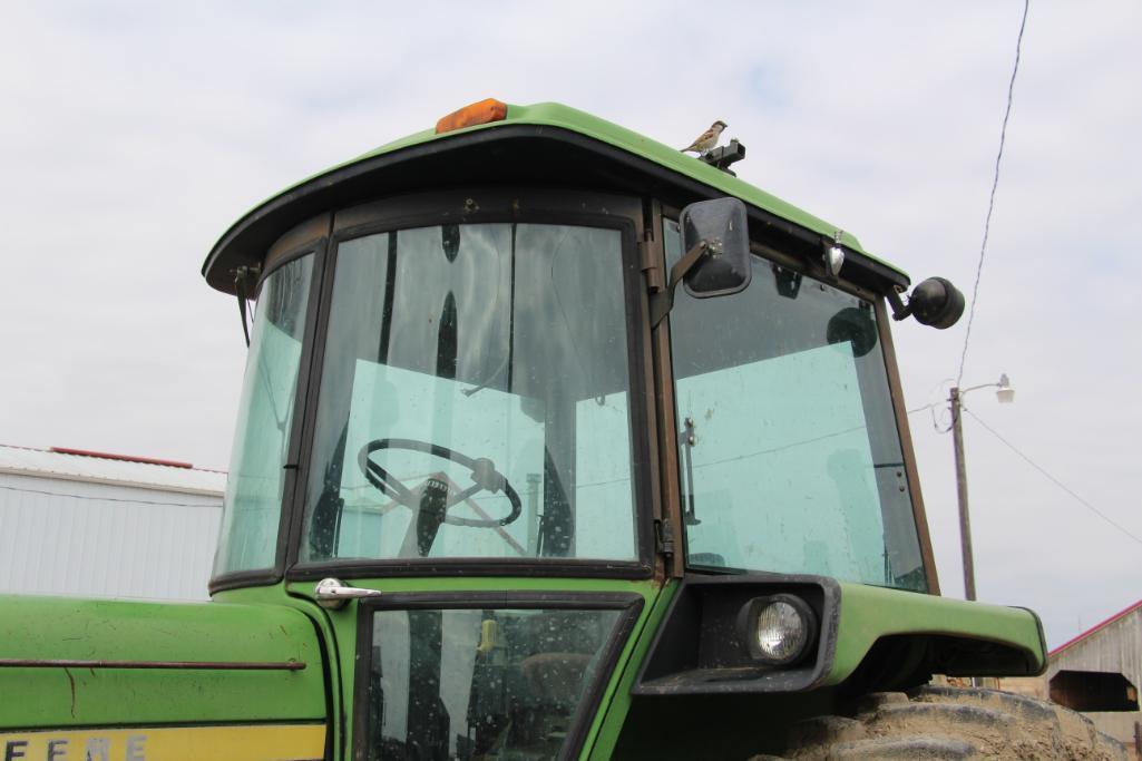 1975 John Deere 4430 2wd tractor