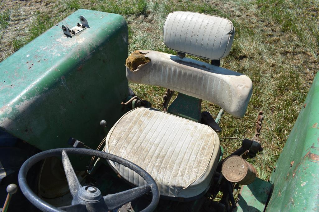 1964 Oliver 1650 2wd tractor