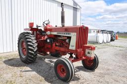 1964 IH 806 2wd tractor