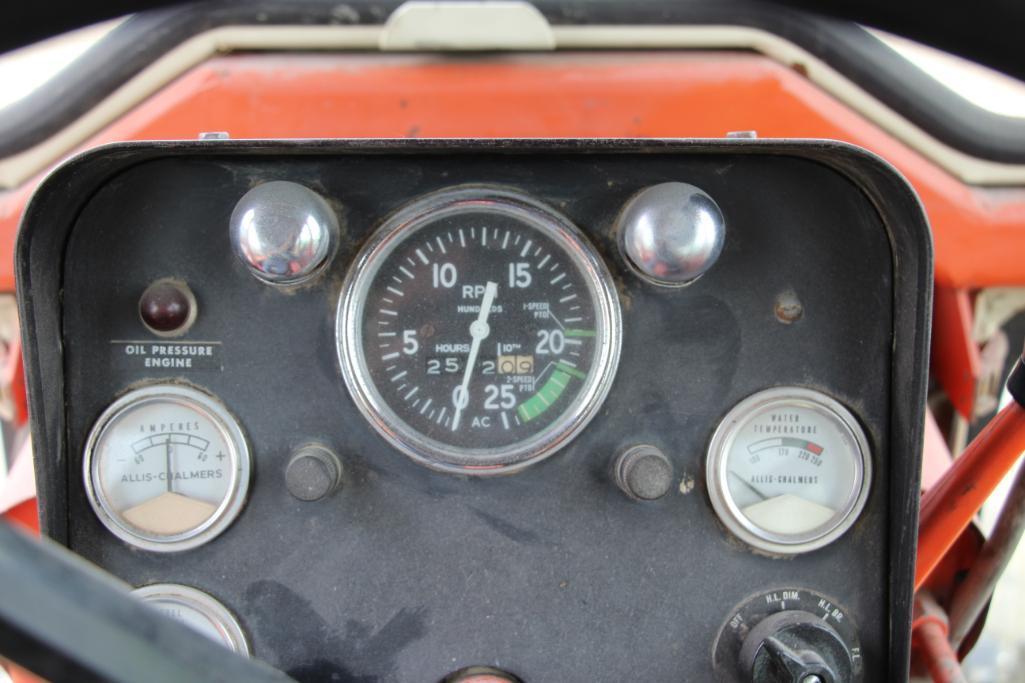 1976 Allis Chalmers 185 tractor