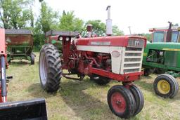 1962 Farmall 560 gas tractor