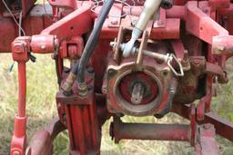 1962 Farmall 560 gas tractor