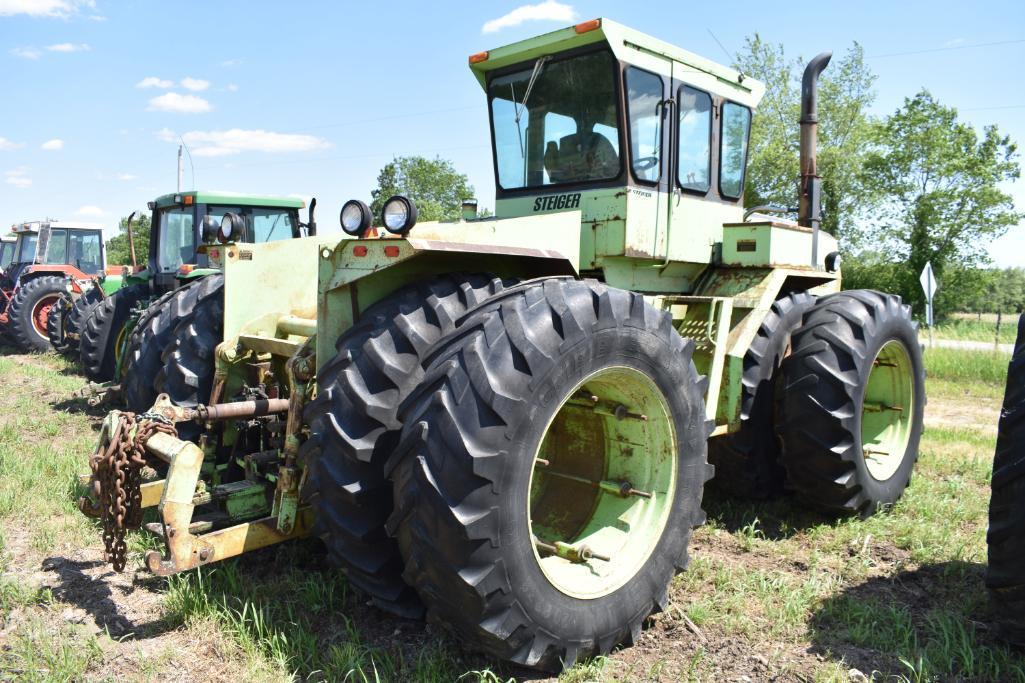 1979 Steiger Cougar III ST251 4wd tractor