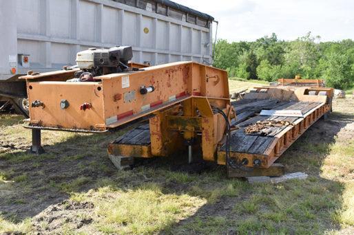 1977 Rogers 34' detach trailer