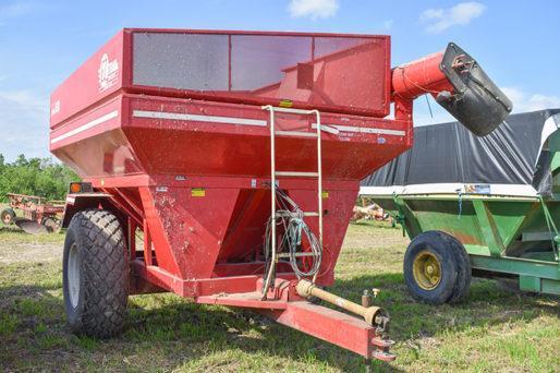 EZ Trail 500 grain cart