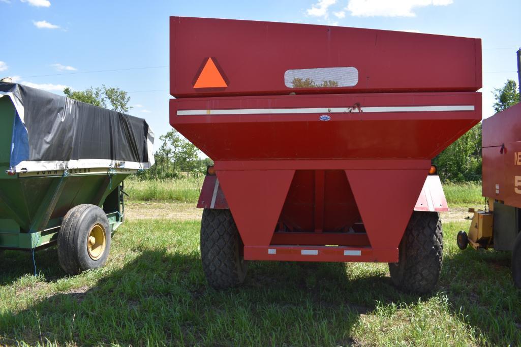 EZ Trail 500 grain cart