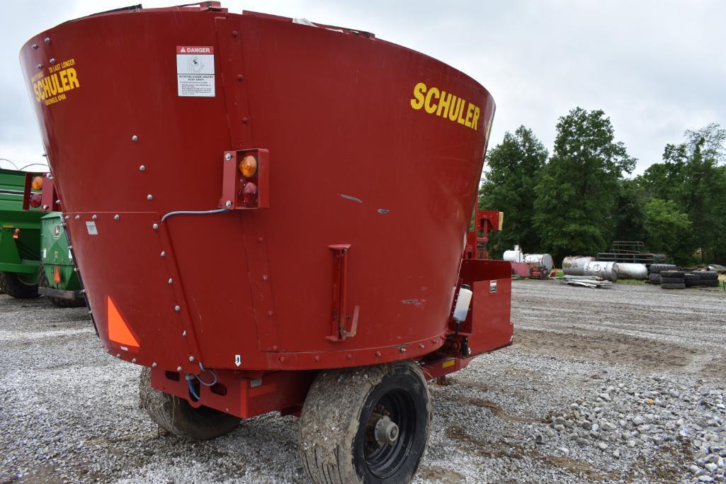 2012 Schuler 6020 TMR mixer feed wagon