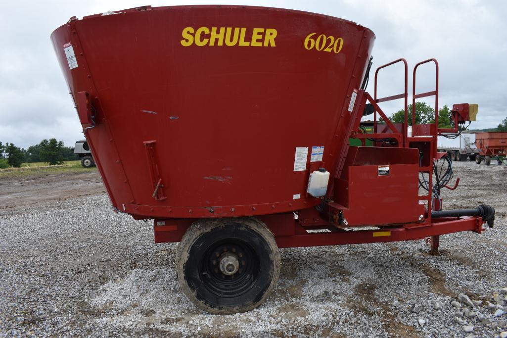 2012 Schuler 6020 TMR mixer feed wagon