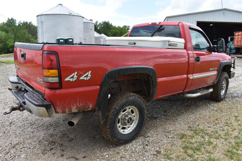 2006 GMC 2500HD 4wd pickup