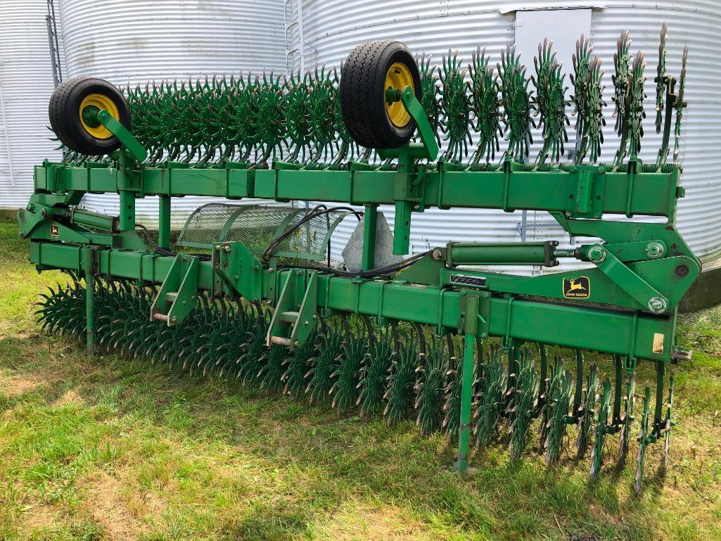 John Deere 400 30' rotary hoe