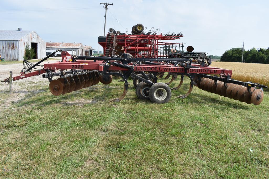 Landoll 2320 Weatherproofer II 7-shank disk ripper