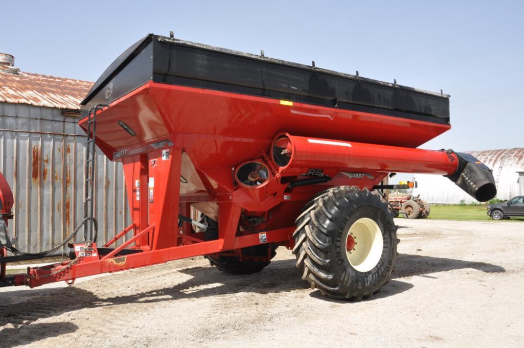 Brent 1082 grain cart