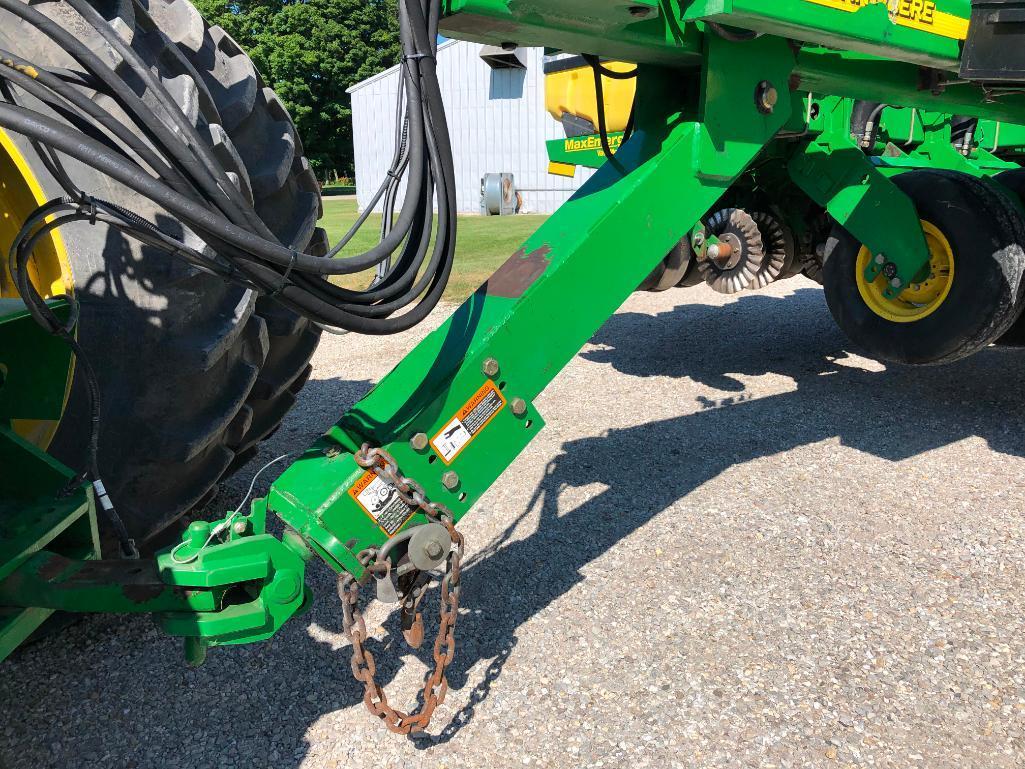 2002 John Deere 1780 16/31 planter