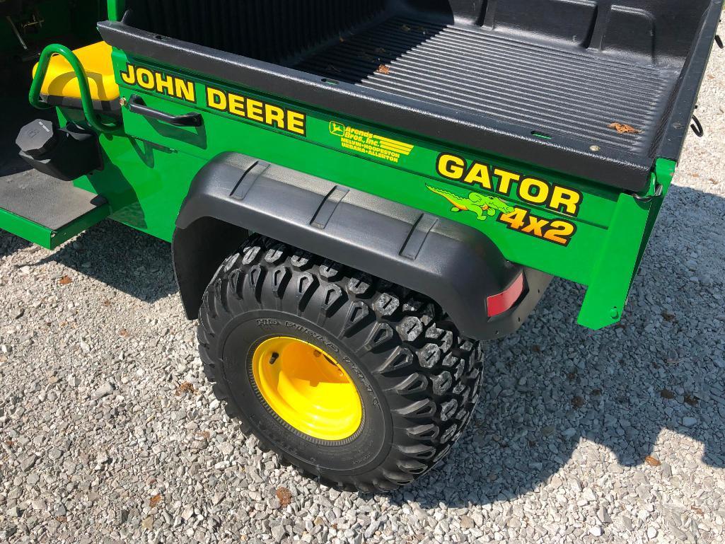 2002 John Deere 4x2 Gator