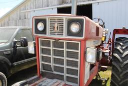 1971 International 1066 tractor