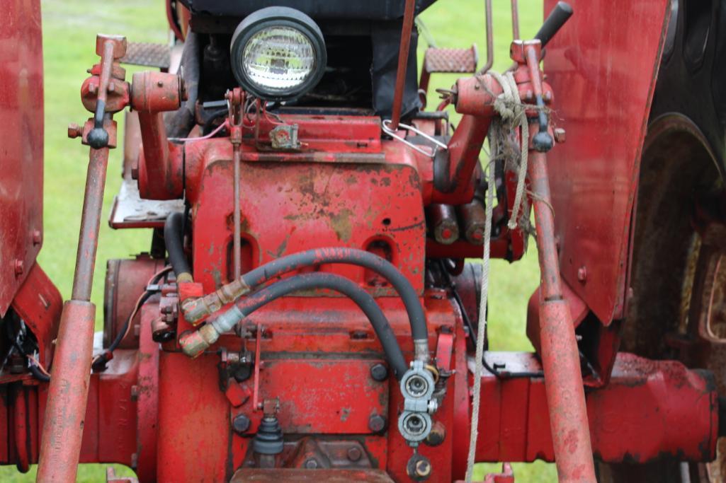 Farmall 656 NF tractor