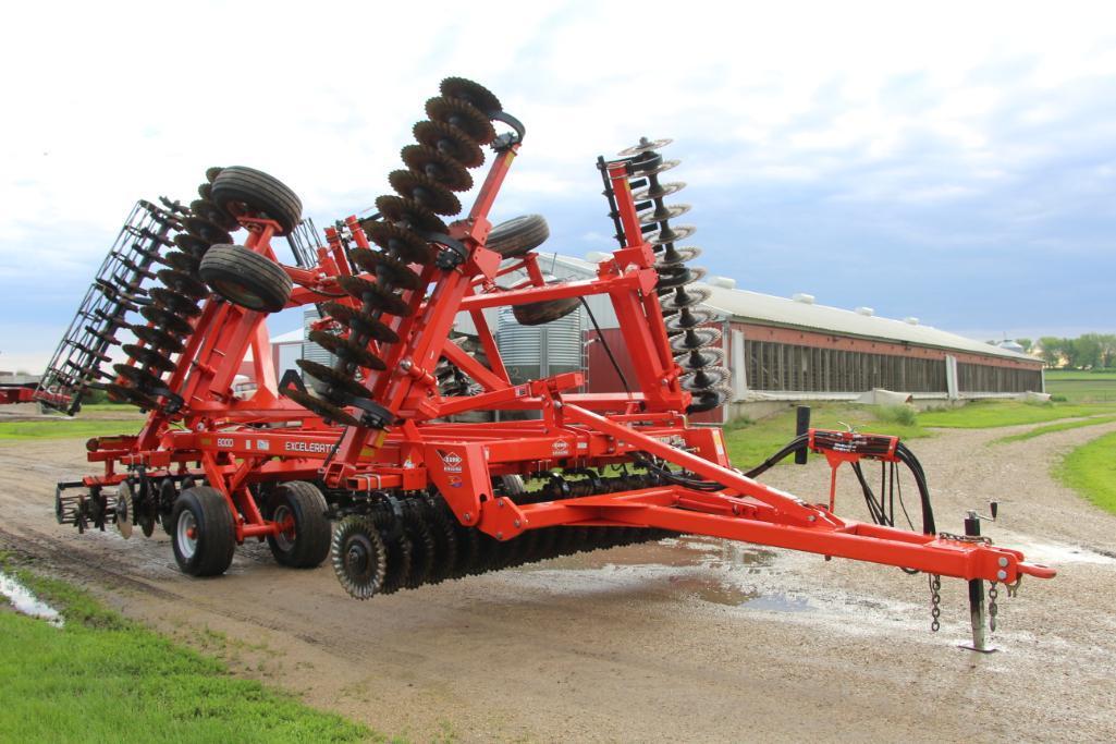 2015 Kuhn Krause 8000-30 Excelerator