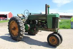 John Deere 60 tractor