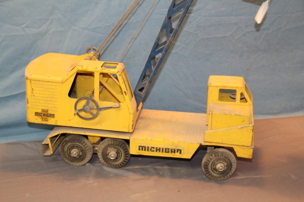 Ny-Lint Toys Michigan Model T-24 crane